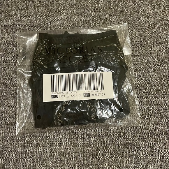 NWT VS Dream Angels Cheekini - Picture 4 of 4